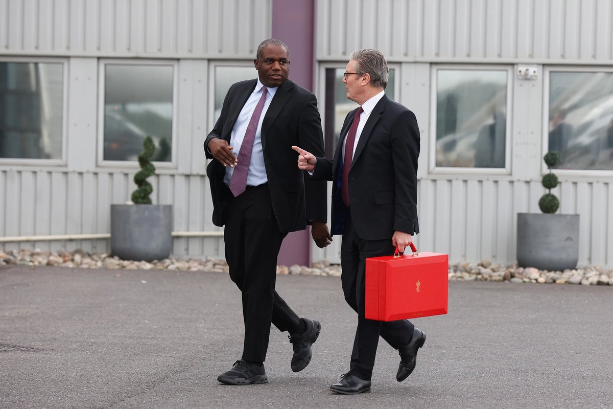 Diverging routes: UK foreign secretary David Lammy (left) and prime minister Keir Starmer head to Washington, DC; Britain is strengthening its AML policies while the US takes a more relaxed approach Photo: Simon Dawson/No 10 Downing Street; Crown copyright