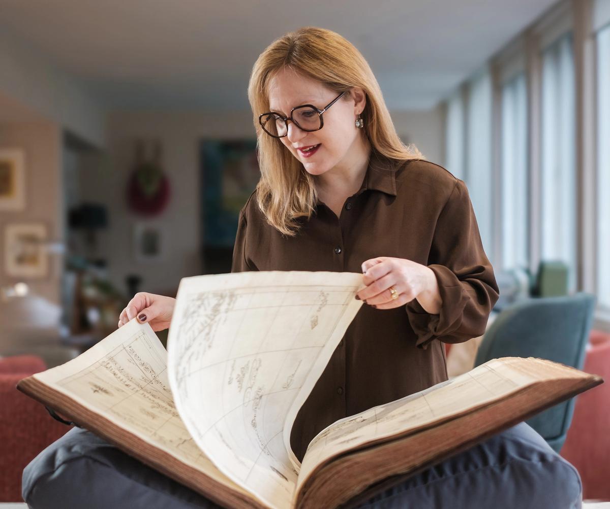 Helen Sunderland-Cohen is the custodian of the Sunderland Collection of rare historical maps, atlases and globes, which was established by her father, alongside the Ex Carta collection of fictional maps Courtesy Oculi Mundi