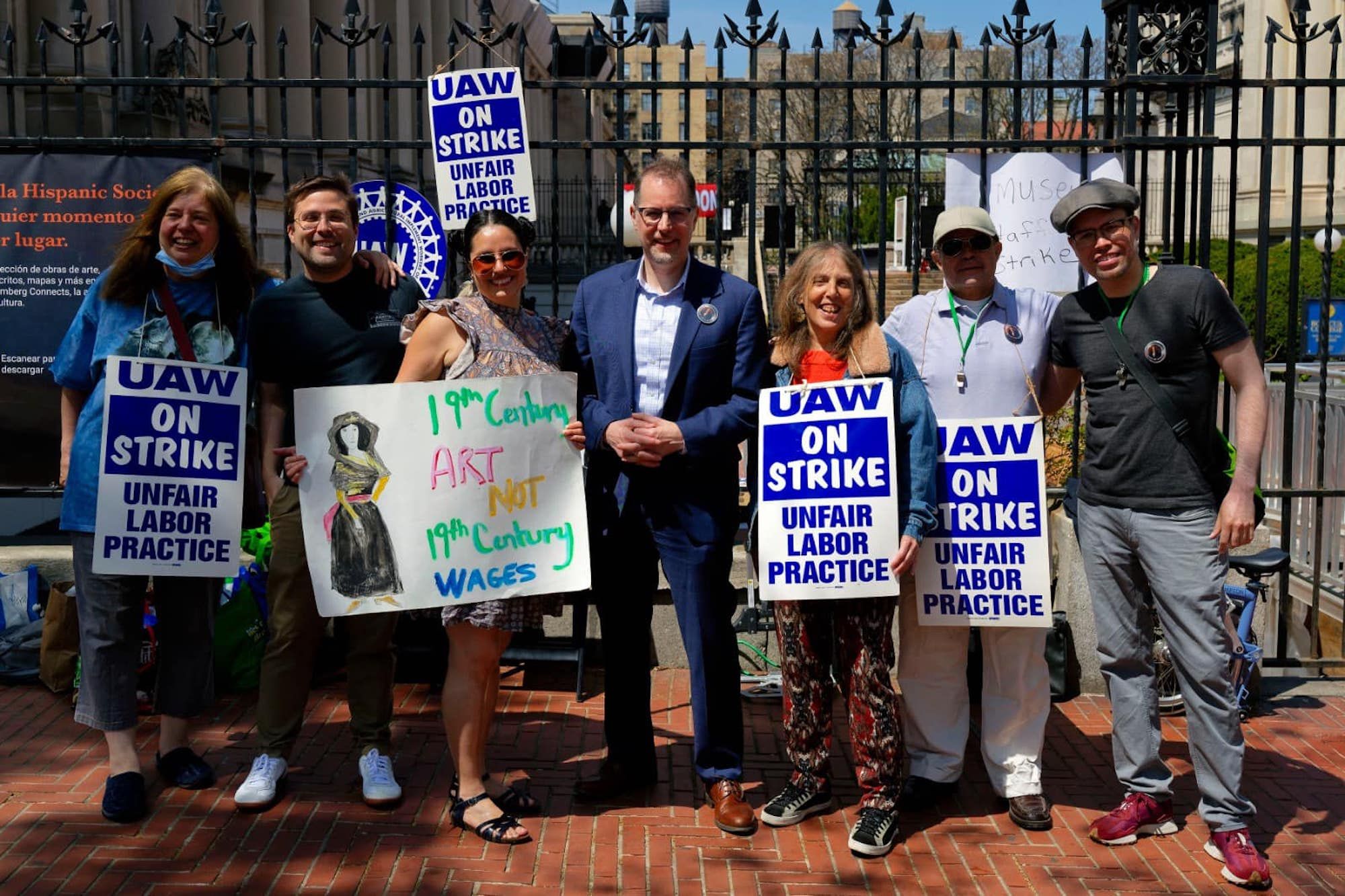 Strike At New York’s Hispanic Society Enters Sixth Week, With ‘no ...