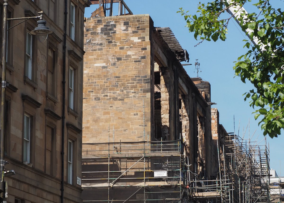 The outer shell of the Mackintosh building remains
Photo: Claudio Divizia; Courtesy Adobe Stock
