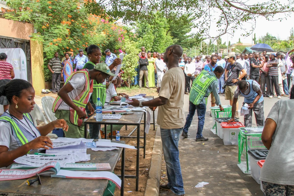Voting in progress at 2015 Presidential election in Abuja 
Photo: U.S. Embassy / Idika Onyukwu