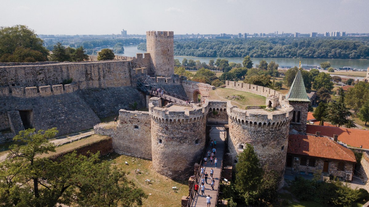 The proposed 1km-long route would link Kalemegdan, a candidate for Unesco World Heritage status, with a shopping centre © Mykhailo Brodskyi