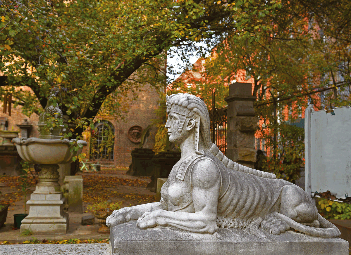 Built on an abandoned lot, Nolita’s Elizabeth Street Garden features salvaged pieces of art, including Neo-Classical sculptures, and attracts around 200,000 visitors a year
Photo: Valeriyap