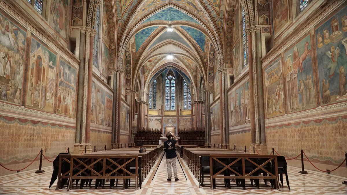 Digitisation of the Basilica of St Francis of Assisi’s upper basilica being undertaken
Photo: Haltadefinizione