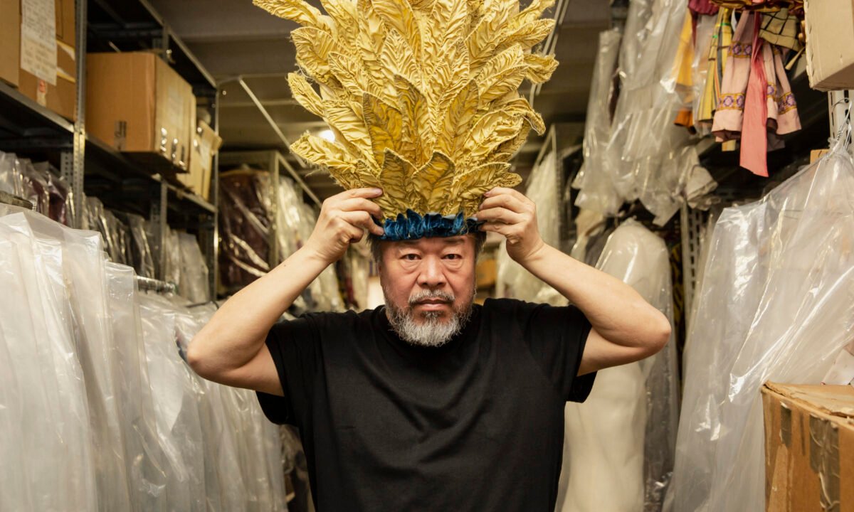 Ai Weiwei gives a classic Italian opera a political twist – The Art Newspaper Ai Weiwei gives a classic Italian opera a political twist – The Art Newspaper