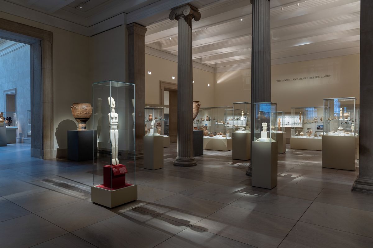 Cycladic Art: The Leonard N. Stern Collection on Loan from the Hellenic
Republic at The Metropolitan Museum of Art, ongoing. Image: © The Metropolitan Museum of Art, photo by Bruce Schwarz