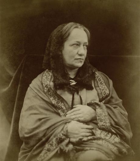 Pioneering British photographer Julia Margaret Cameron honoured with a blue plaque in London