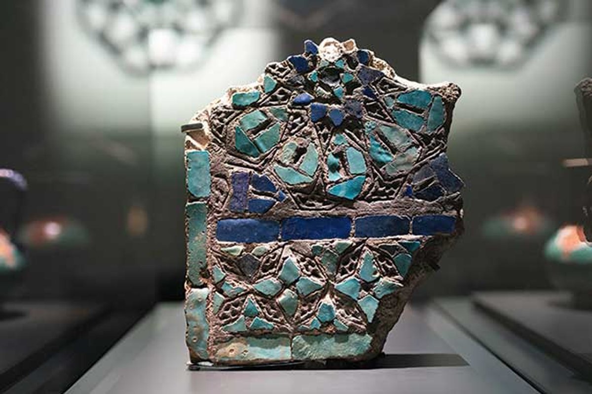 Fragment of architectural decoration, Iran (14th-15th century)
© Department of Culture and Tourism—Abu Dhabi/EMIC