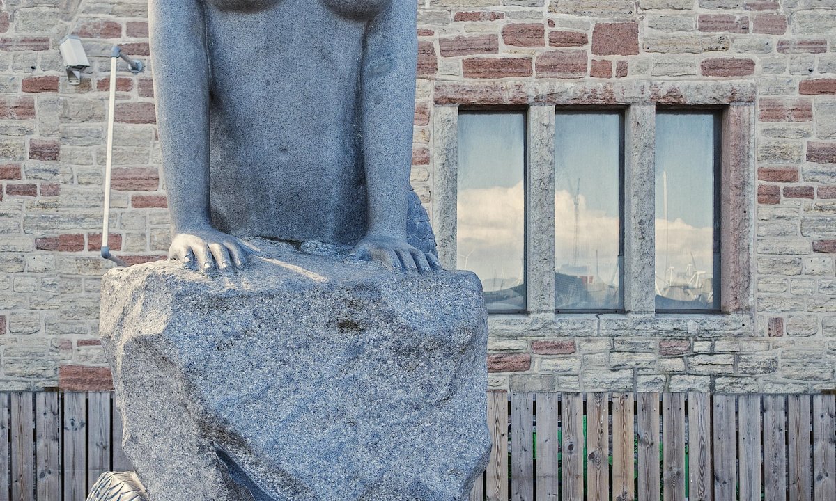 ‘Pornographic’ mermaid statue must be removed, Danish government confirms – The Art Newspaper ‘Pornographic’ mermaid statue must be removed, Danish government confirms – The Art Newspaper