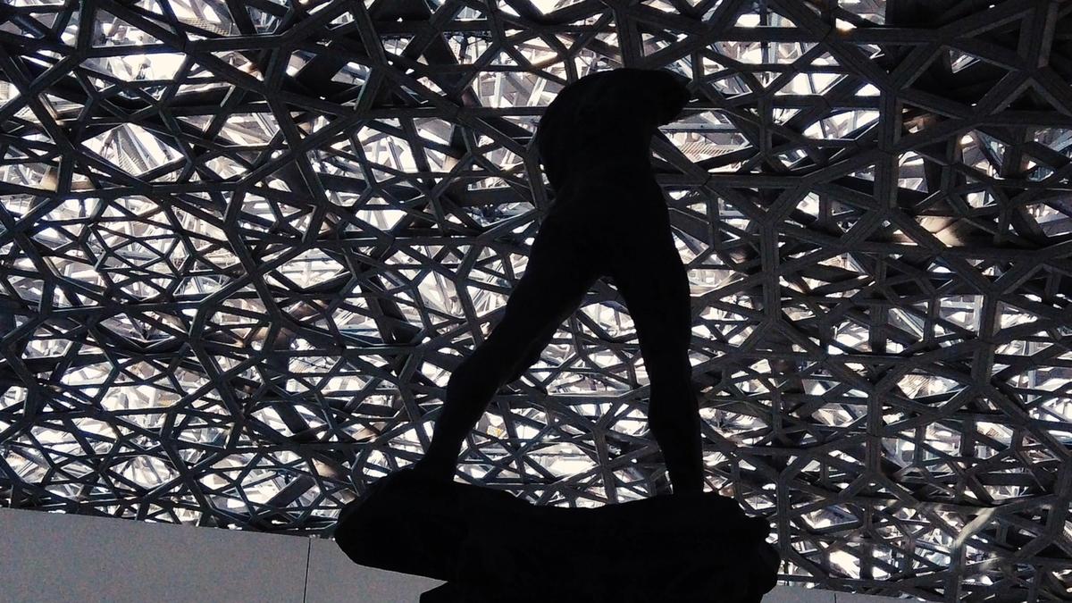 We Are Not Alone, Soundwalk Collective courtesy Louvre Abu Dhabi