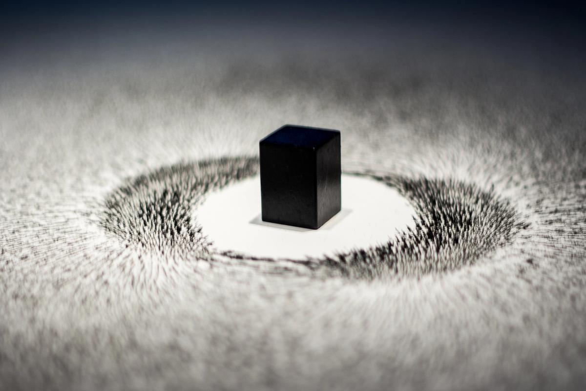 Ahmed Mater's installation Magnetism (2011) Photo: Hans Splinter via Flickr
