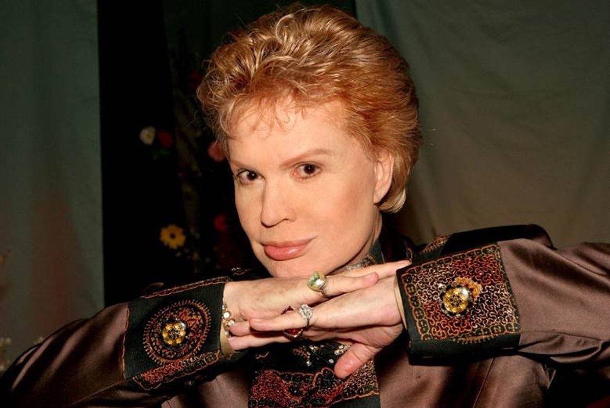 Walter Mercado Courtesy of Bonhams