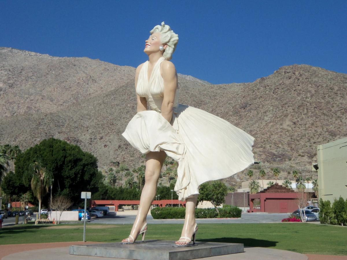 When it was first installed in the California desert town, from 2012 to 2014, Forever Marilyn was a popular tourist attraction, with many visitors posing for photographs between the statue's feet Photo: Fred Miller