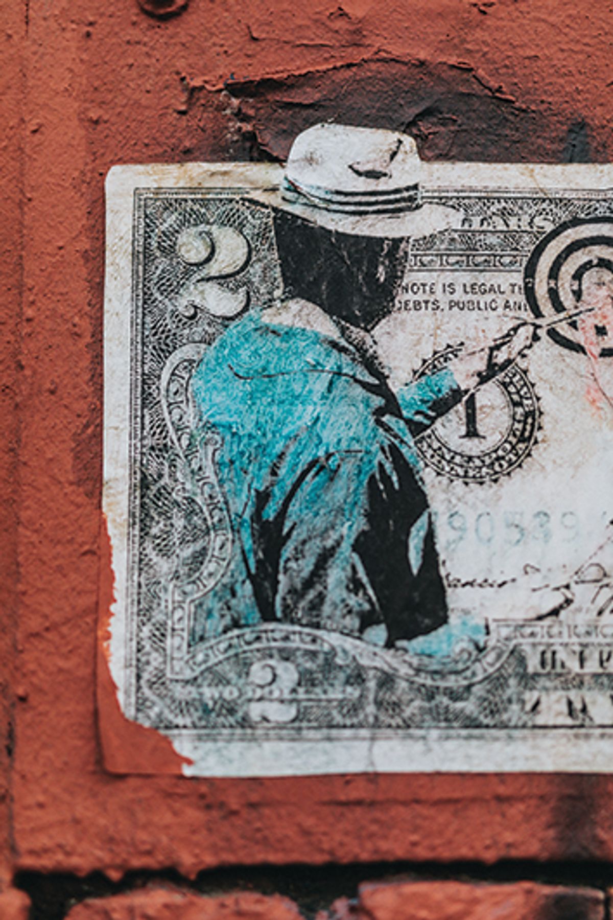 Investing in art can be lucrative—but as with any investment, it is not without risks © Nathan Dumlao
