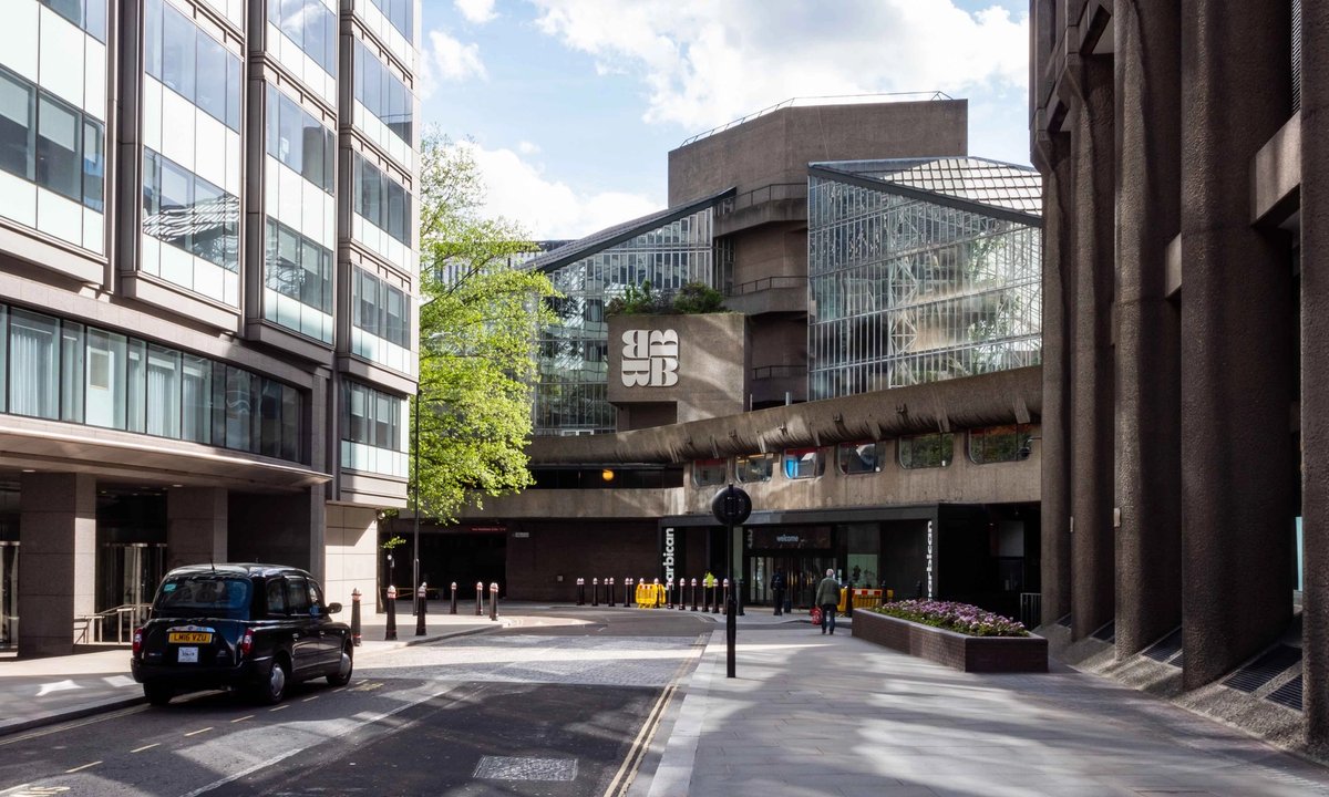 Barbican arts head Devyani Saltzman leaves role after 18 months – The Art Newspaper Barbican arts head Devyani Saltzman leaves role after 18 months – The Art Newspaper