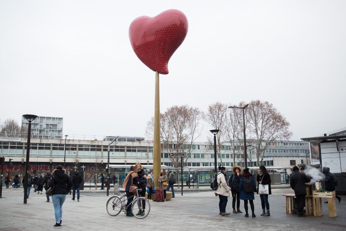 Joana Vasconcelos's Coeur de Paris (2018) Joséphine Brueder/Ville de Paris
