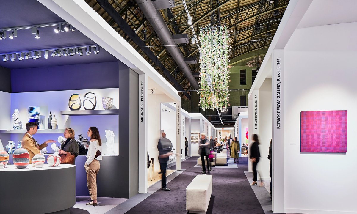 Tefaf, back in New York after years of cancellations, takes visitors outside of time Tefaf, back in New York after years of cancellations, takes visitors outside of time