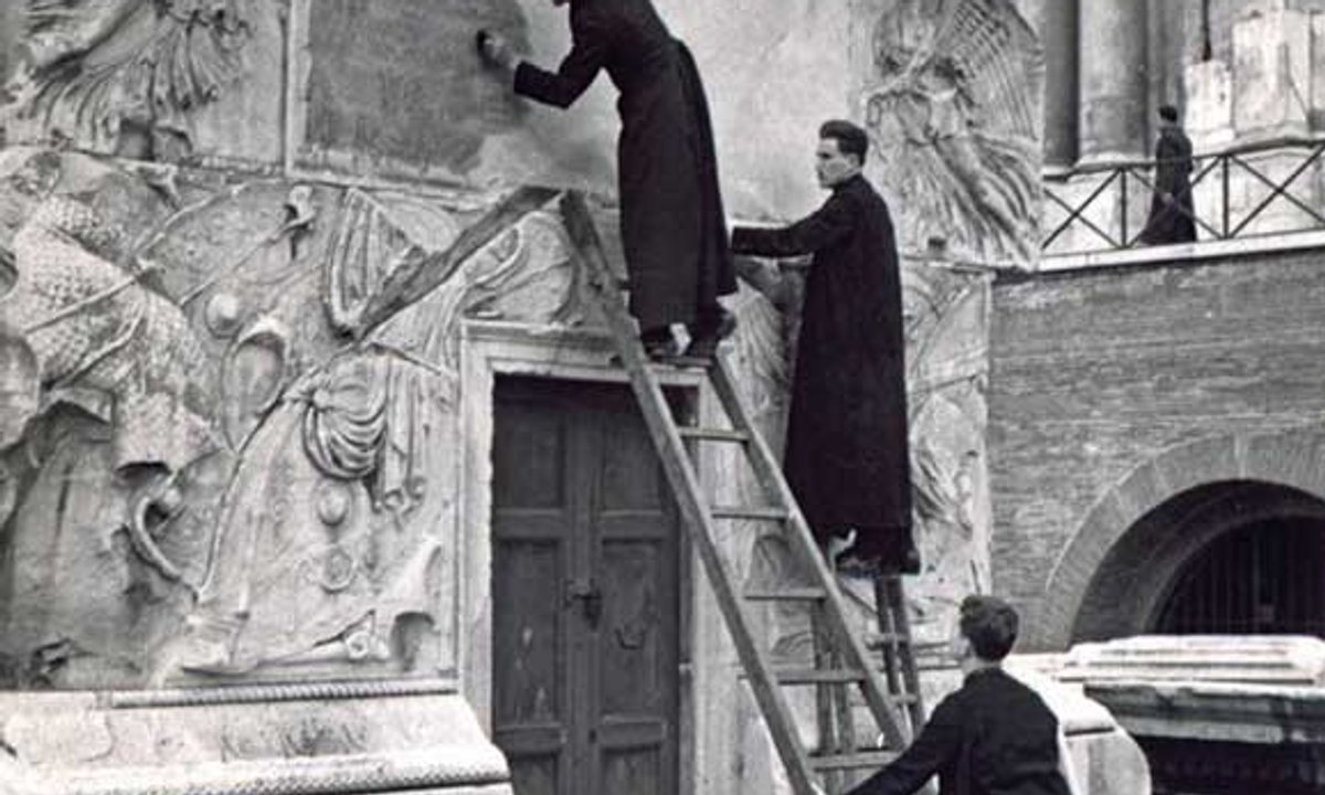 Taking a close look at classical architecture as a ‘living system’ Taking a close look at classical architecture as a ‘living system’