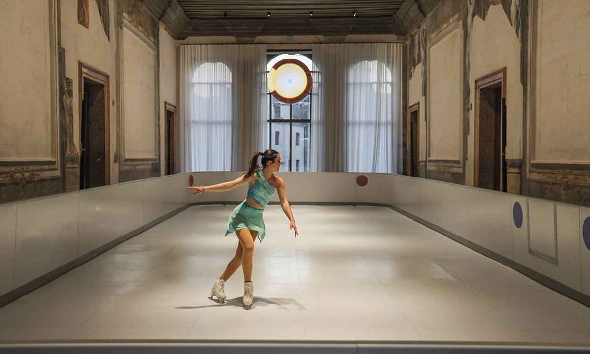 Get your skates on: artist places ice rink in Venice palazzo – The Artwork Newspaper Get your skates on: artist places ice rink in Venice palazzo – The Artwork Newspaper