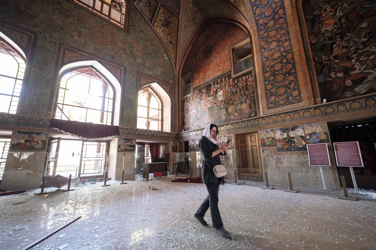The Chetel Sotoun palace in the city of Isfahan, central Iran, was badly damaged during bombing on 11 March Morteza Nikoubazl/NurPhoto