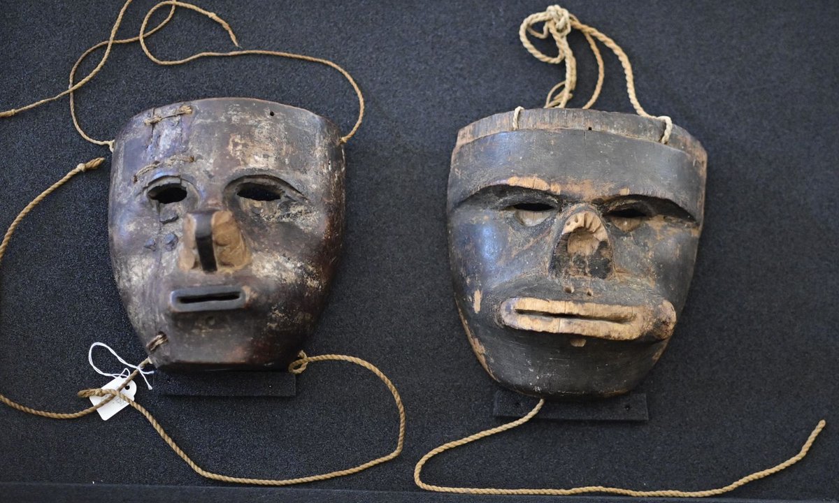 Deutschland gibt nach mehr als einem Jahrhundert zwei indigene Masken an Kolumbien zurück
