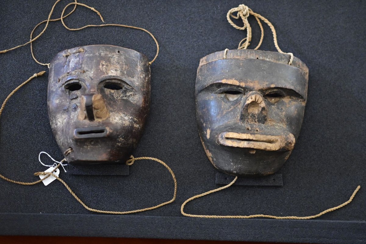 The two Kogi masks during the restitution ceremony last week. Courtesy Cristian Garavito/ Presidencia de la República