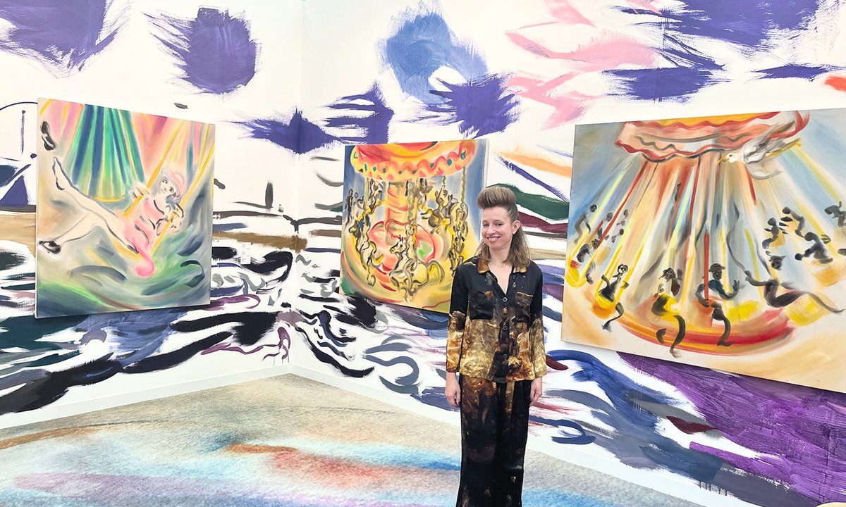 cute bomb dogs and a return to order in the VIP queue