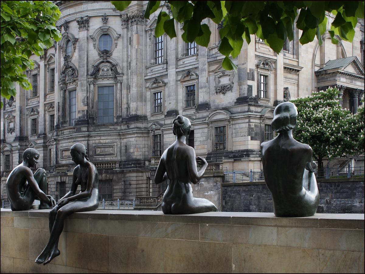 While museums were among the first facilities to be closed in Germany's second lockdown, they are among the first to be allowed to re-open Wilfried Fitzenreiter's Bathers on the Spree, Museum Island, Berlin; photo: Ted and Jen