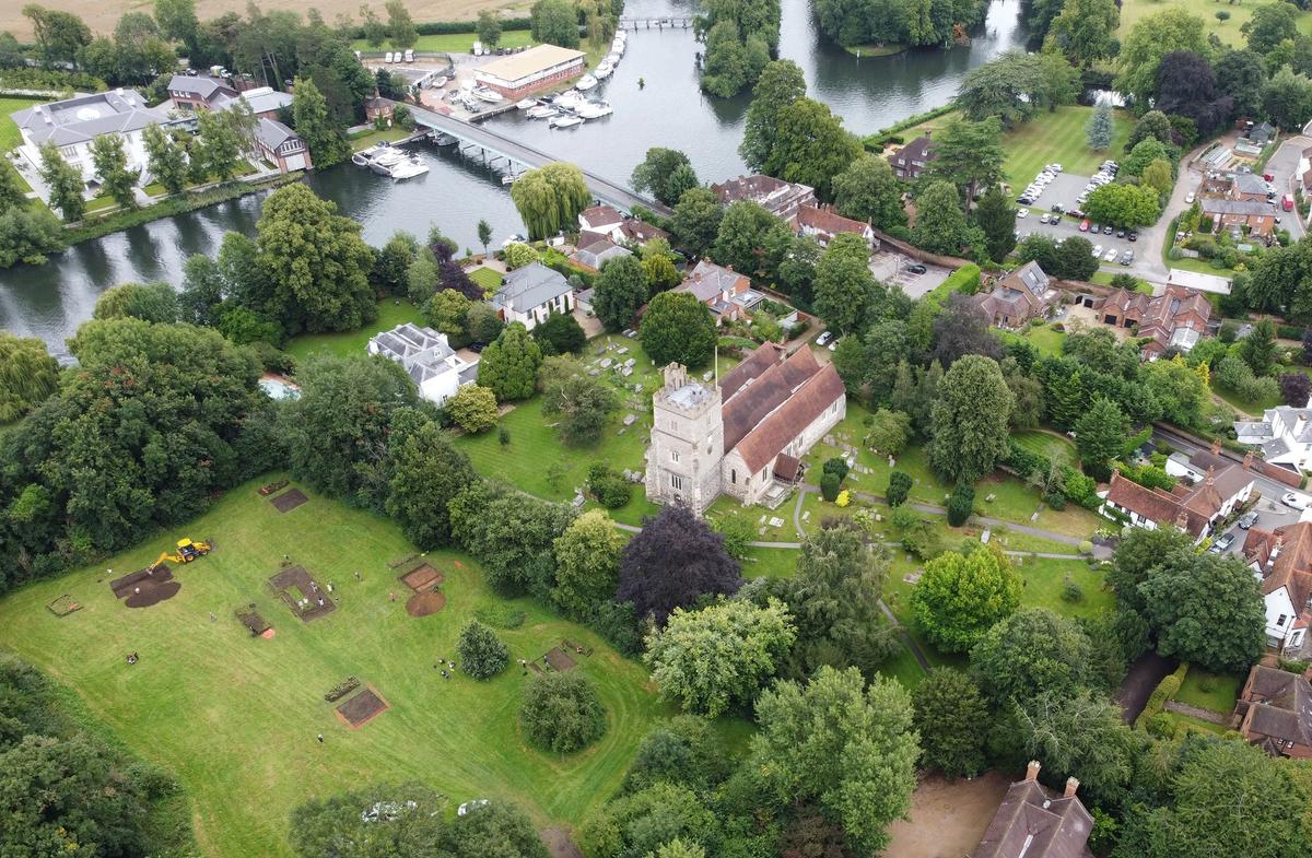 The remains of the monastery were found near the banks of the Thames, in a field next to the parish church University of Reading