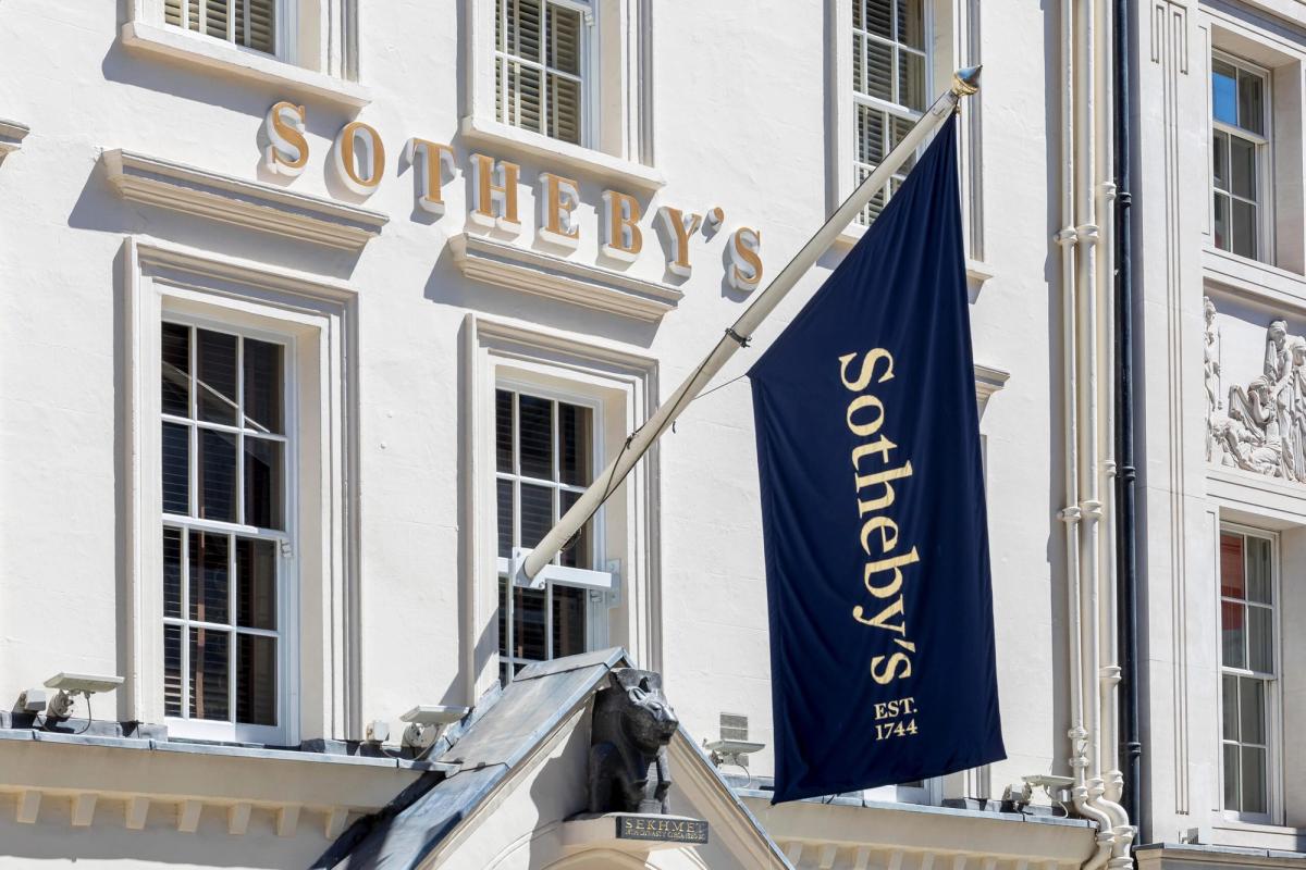 Sotheby's is expected to lay off dozens of its UK staff as well as make redundancies in further locations © Alamy Stock Photo