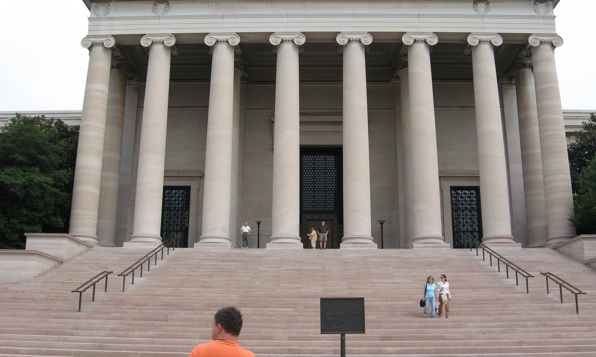 National Gallery of Art closes as US government shutdown continues
