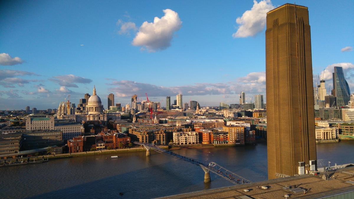 View over the City of London from the viewing platform of Tate Modern's Blavatnik building, from which a six-year-old boy was thrown on Sunday © Wikimedia Commons