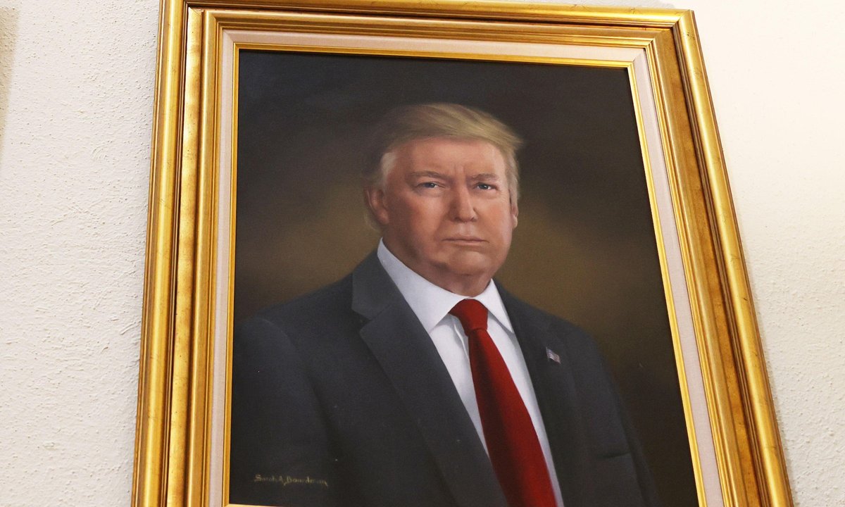 Portrait painting Trump blasted as ‘truly the worst’ is removed from Colorado Capitol building – The Art Newspaper