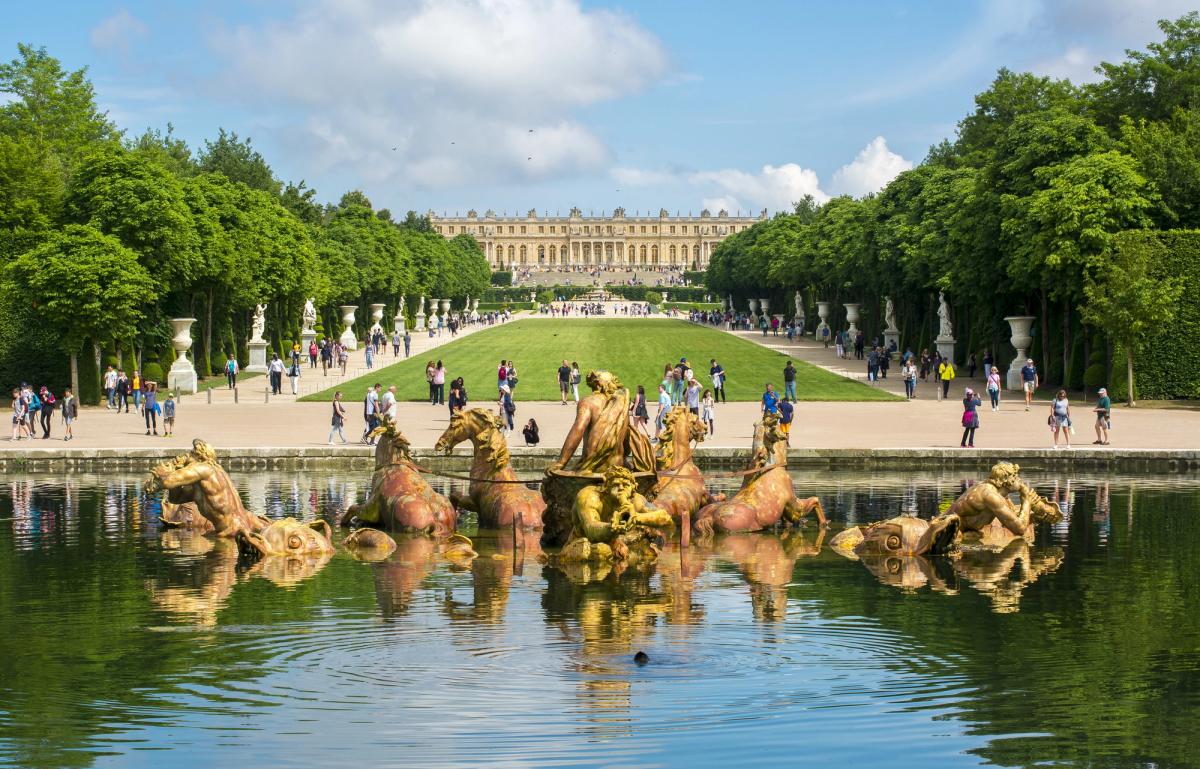 The Apollo fountain in Palace of Versailles gardens
Mistervlad