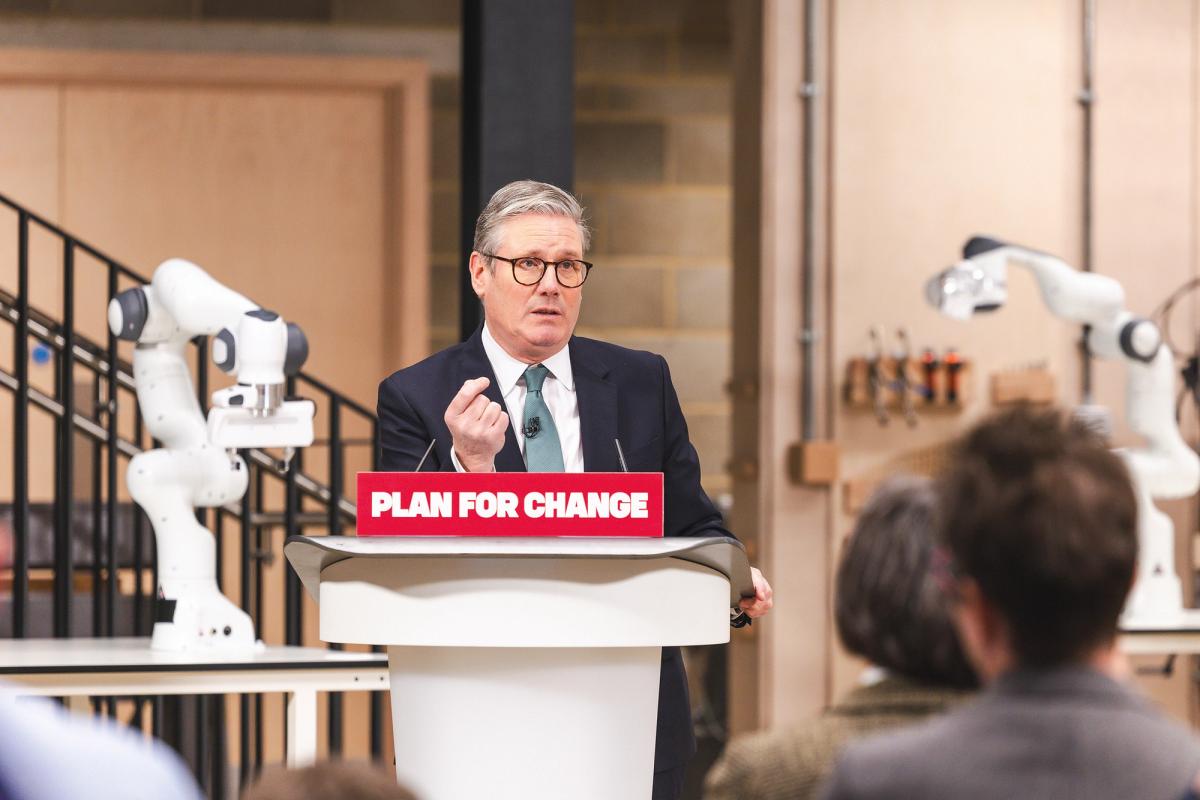 Smart shift: with the slogan that the battle for the jobs of tomorrow is happening today, Kier Starmer launches an action plan to capture AI opportunities by investing in the talent and infrastructure required to make the UK an early adopter of the technology
Photo by Alecsandra Dragoi/10 Downing Street, Crown copyright