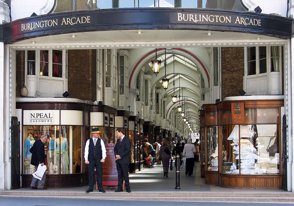 Burlington Arcade Photograph © Andrew Dunn