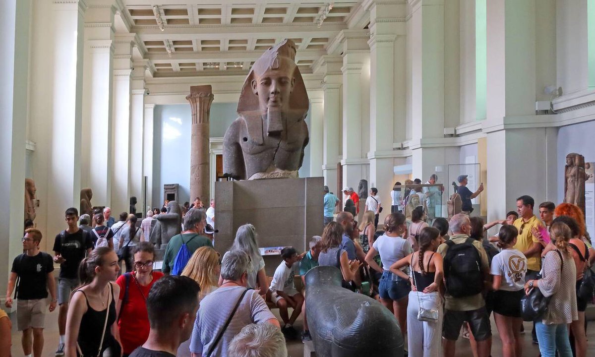 Museums in England largely oppose proposal to charge admission for foreign tourists