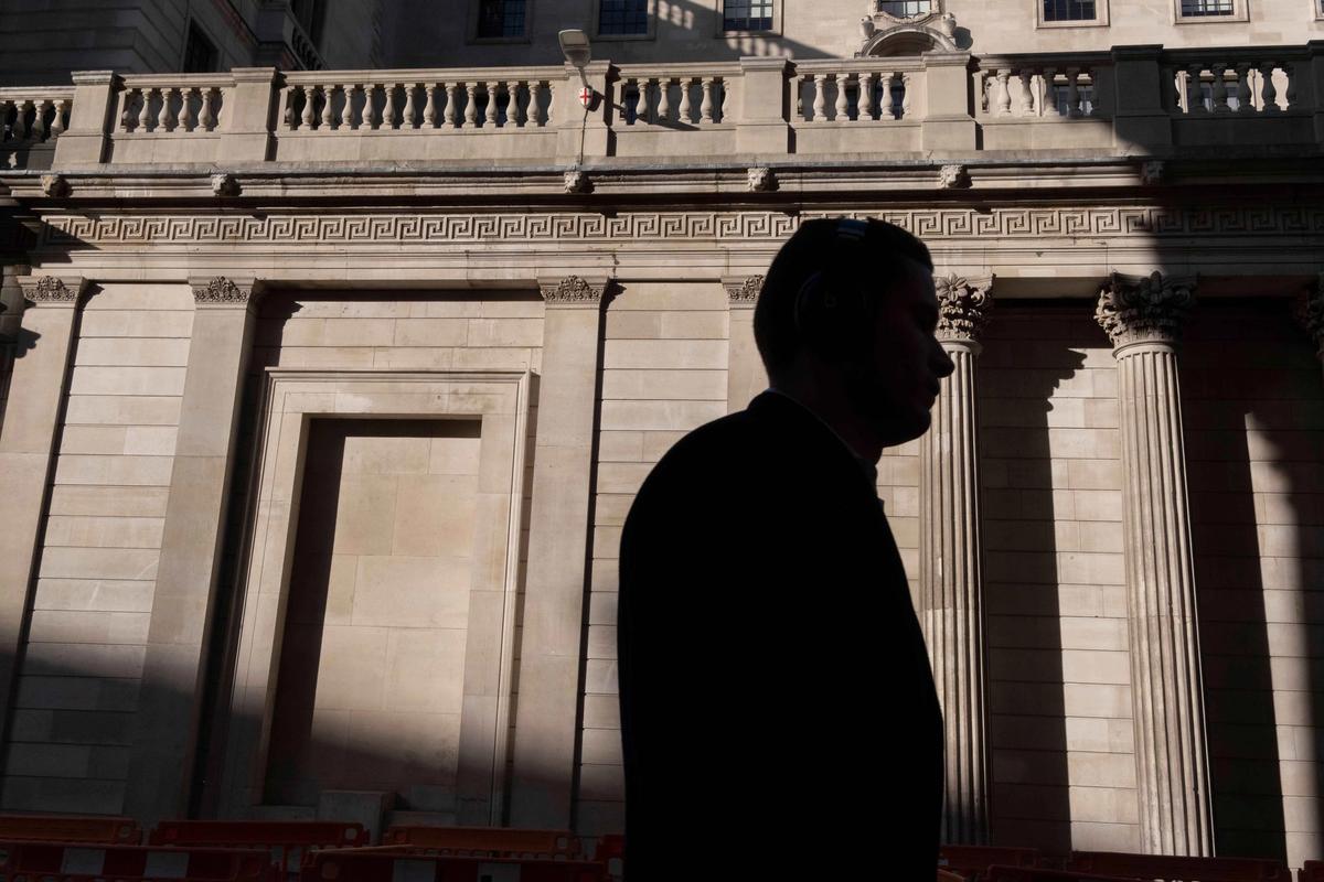 Since 2015, eight reports have been published drawing links between the art and antiques trade and money laundering and terrorist financing 
Credit: Richard Baker/Alamy Stock Photo