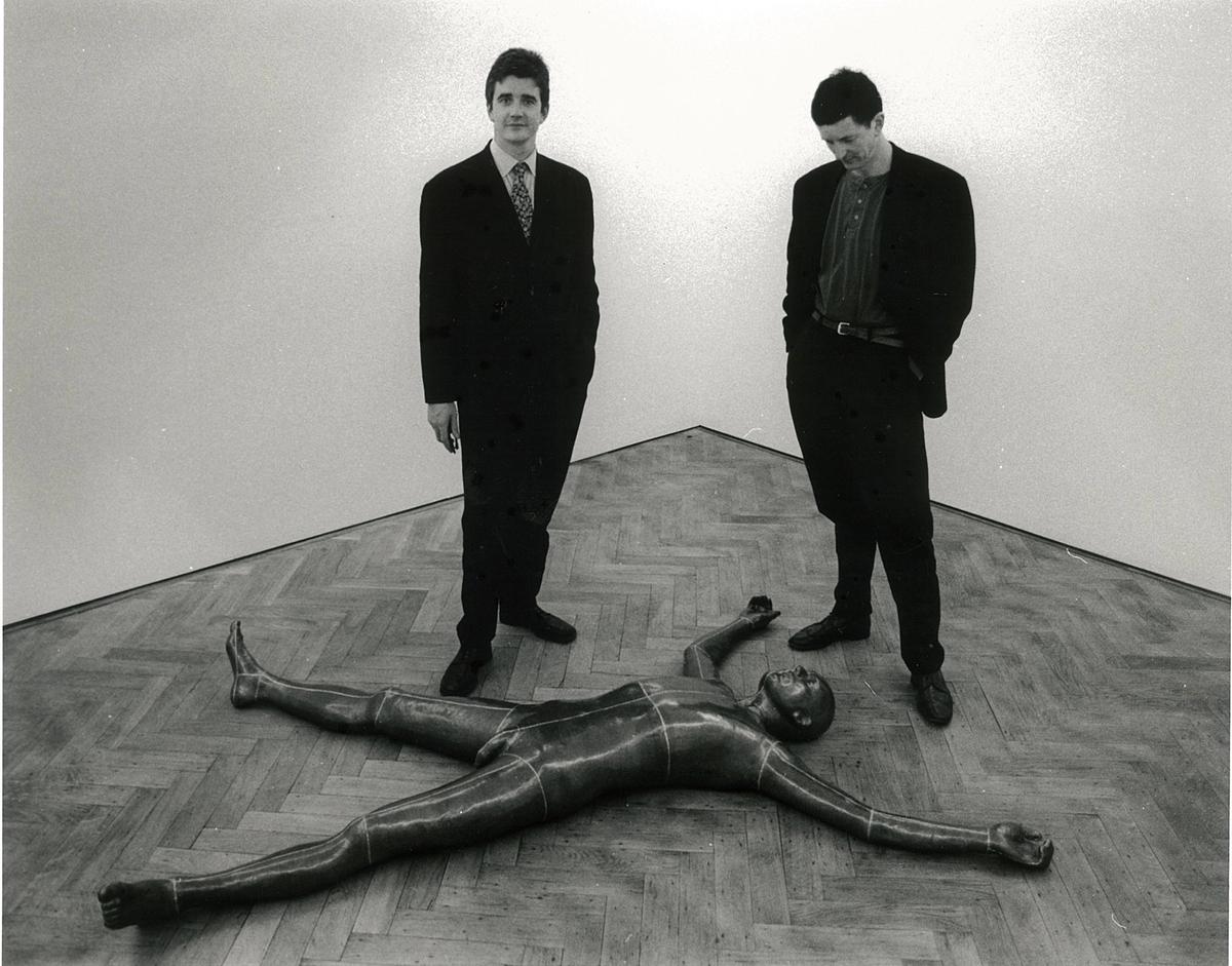 Antony Gormley, right, and Jay Jopling at 'Lost Subject' at White Cube Duke Street in 1994 Courtesy of White Cube