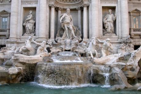  Trespassing tourist wades into Rome's Trevi Fountain 