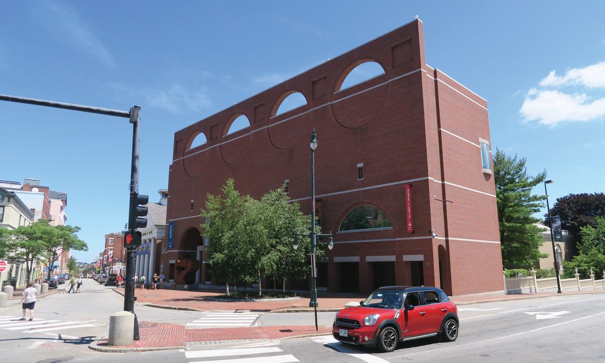 US museums blame falling visitor numbers for staff redundancies