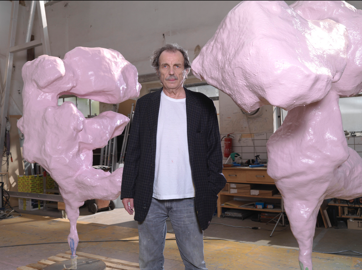 Franz West in his studio, 2009
© roessle