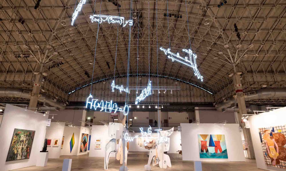 $100,000 in prizes will allow museums, hotels and others to acquire works at Expo Chicago in 2024