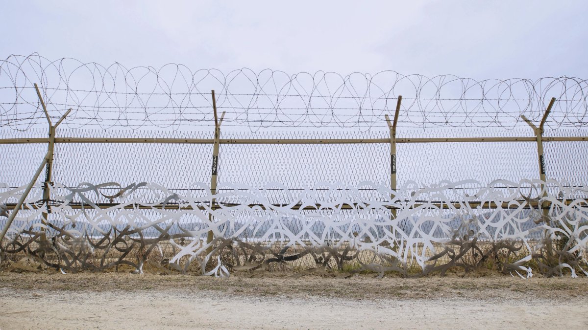 eL Seed's The Bridge in South Korea TJ Choe. Courtesy of eL Seed