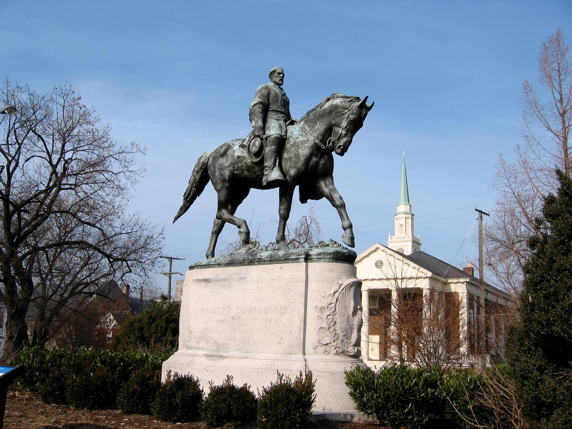 A statue of Robert E. Lee in Charlottesville, Virginia 