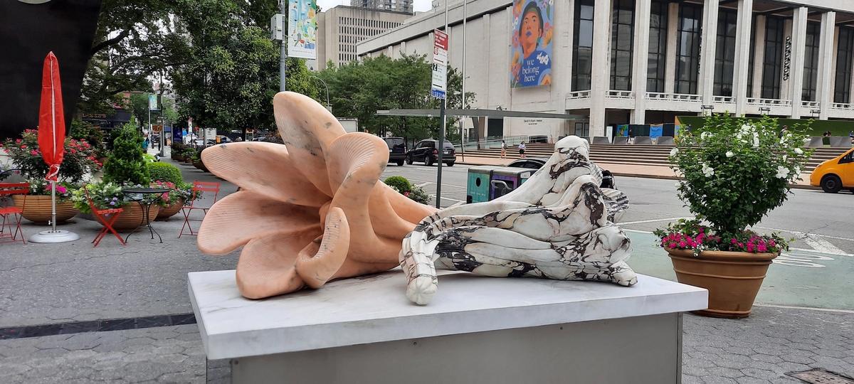 Jon Isherwoods's The Earth Laughs (2020/21)
On loan from the Francis J. Greenburger Collection, New York