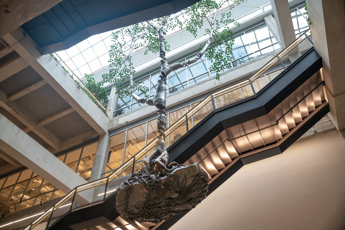 Timur Si-Qin, Sacred Footprint, 2022 Photo by Timur Si-Qin