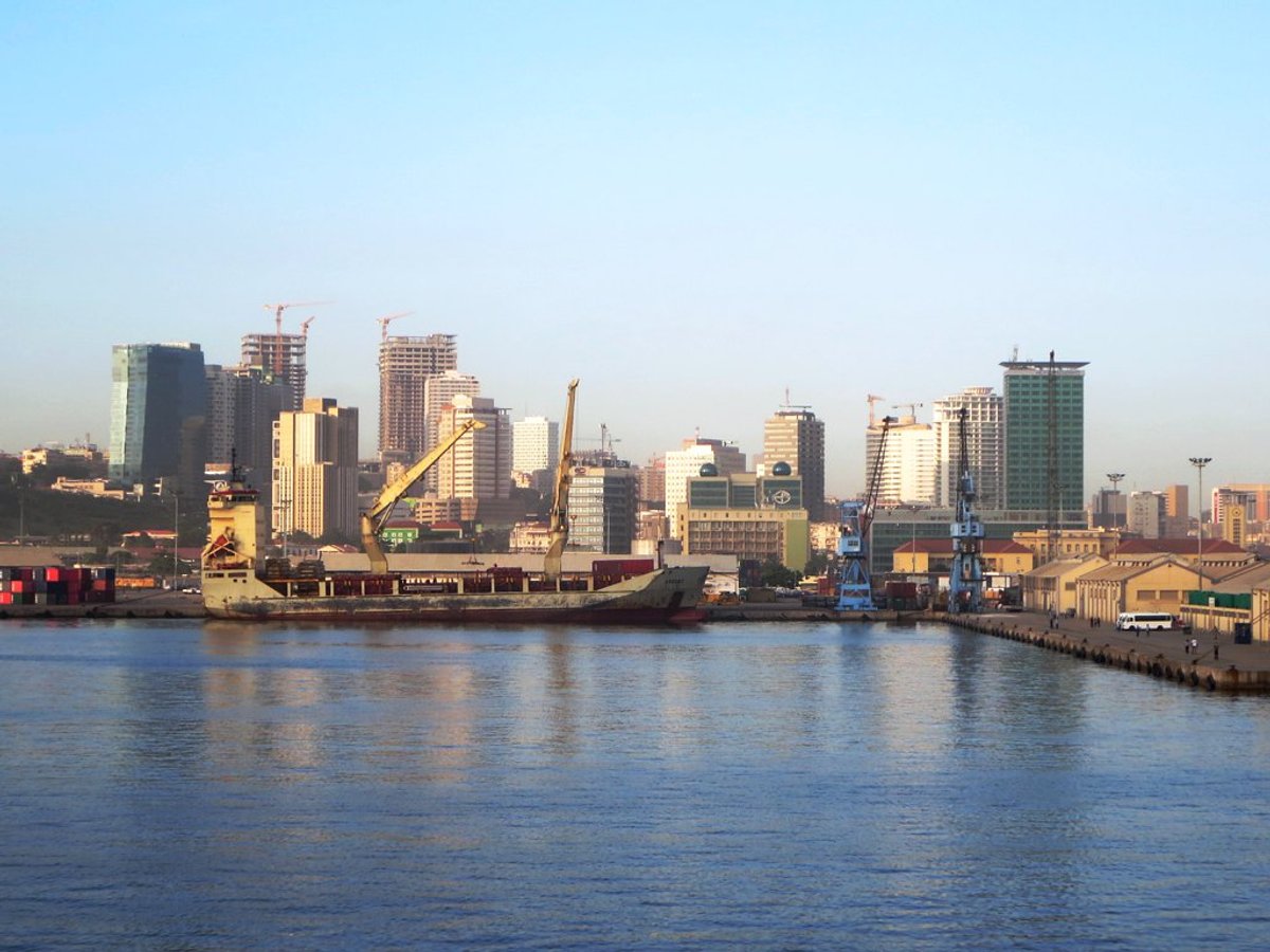 The Porto de Luanda in Agola © David Stanley