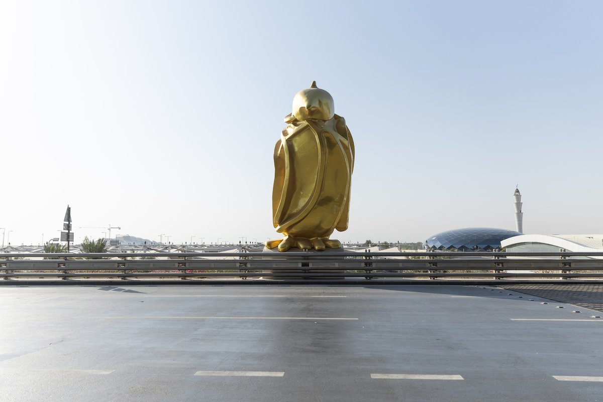 Tom Claassen’s monumental sculpture Falcon (2021) outside the Hamad International Airport Courtesy of Qatar Museums