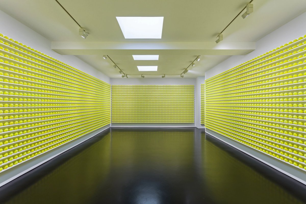 David Shrigley, ‘Mayfair Tennis Ball Exchange’, solo exhibition, Stephen Friedman Gallery (2021). Copyright David Shrigley. Courtesy the artist and Stephen Friedman Gallery, London. Photo by Mark Blower